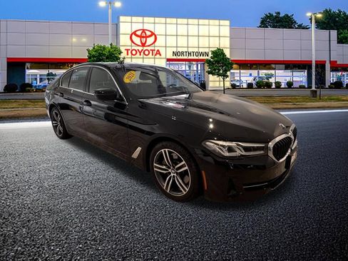 Used 2021 BMW 530i xDrive w/ Convenience Package AWD/4WD image 29
