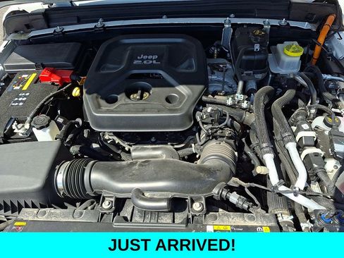 Used 2023 Jeep Wrangler Unlimited w/ Cold Weather Group image 27