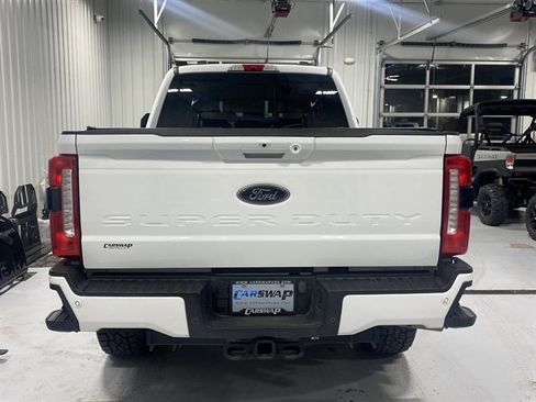 Used 2024 Ford F350 Lariat w/ Lariat Ultimate Package image 4