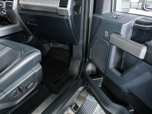 Used 2022 Ford F250 Platinum AWD/4WD image 24