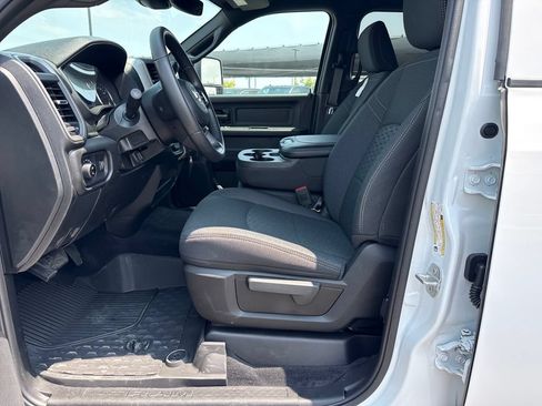 New 2026 RAM 2500 Tradesman AWD/4WD image 24