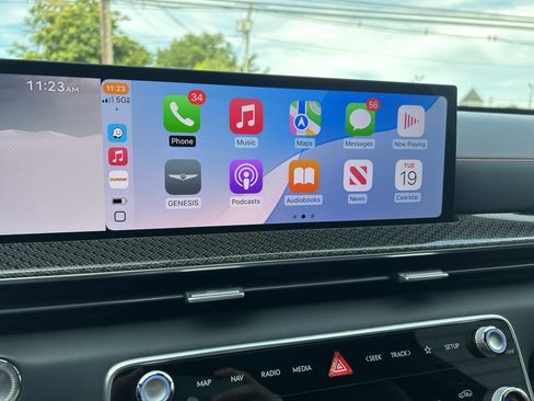Used 2025 Genesis GV80 3.5T e-SC image 23