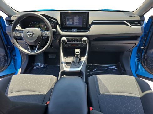 Used 2021 Toyota RAV4 XLE w/ Convenience Package AWD/4WD image 9