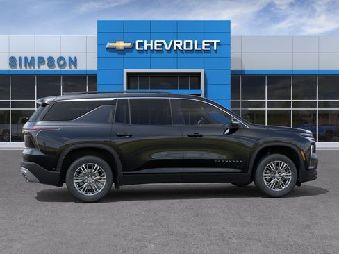 Used 2026 Chevrolet Traverse LT FWD image 37