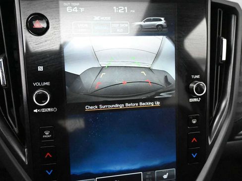 Used 2025 Subaru Forester Premium image 8