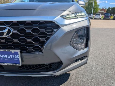 Used 2019 Hyundai Santa Fe SE AWD/4WD image 10