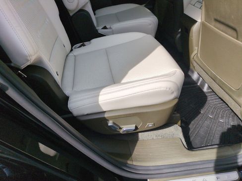 Used 2024 Hyundai Santa Fe Calligraphy image 48