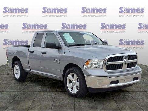 Used 2024 RAM 1500 Classic SLT AWD/4WD image 1