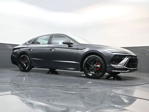 New 2026 Hyundai Sonata SEL FWD image 24