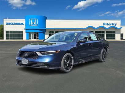 New 2025 Honda Accord SE