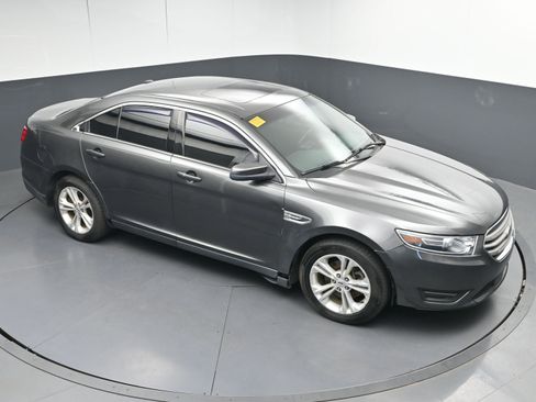 Used 2015 Ford Taurus SEL w/ Equipment Group 201A image 31