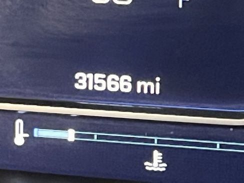 Used 2023 Chevrolet Silverado 1500 ZR2 image 27