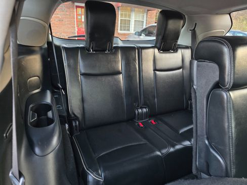 Used 2020 INFINITI QX60 Luxe w/ Essential Package image 19