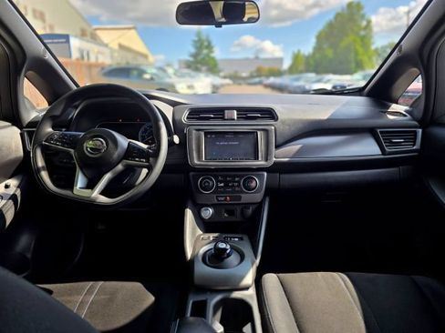 Used 2018 Nissan Leaf S w/ S Charge Package FWD image 13