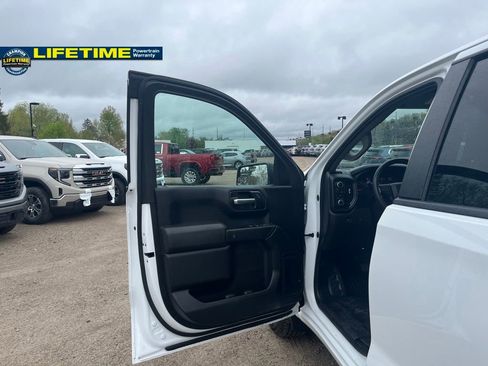 Used 2021 Chevrolet Silverado 1500 W/T w/ WT Value Package AWD/4WD image 14