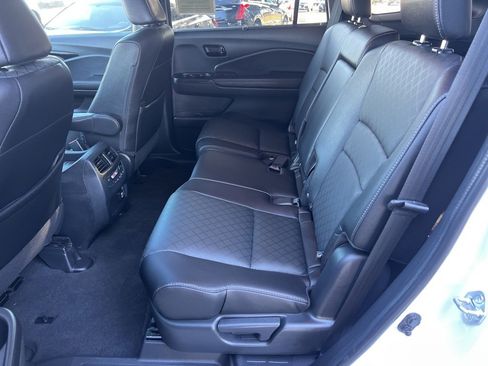 Used 2022 Honda Passport Elite image 18