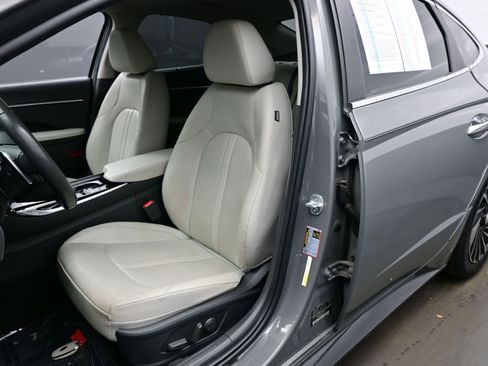 Used 2020 Hyundai Sonata Limited image 12