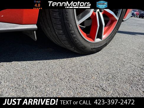Used 2016 Ford Mustang Premium RWD image 8