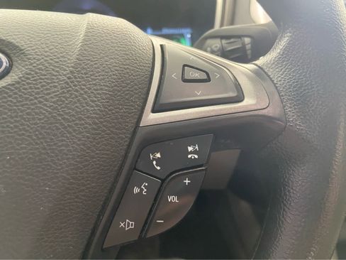 Used 2018 Ford Fusion SE image 20