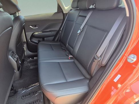 New 2026 Hyundai Kona Limited FWD image 17