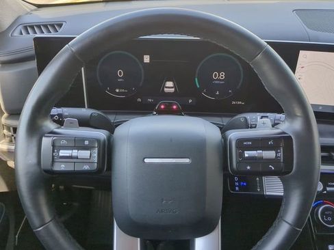 Used 2025 Hyundai Santa Fe Limited FWD image 35