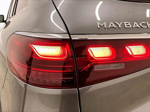 Used 2026 Mercedes-Benz Maybach GLS 600 4MATIC image 29