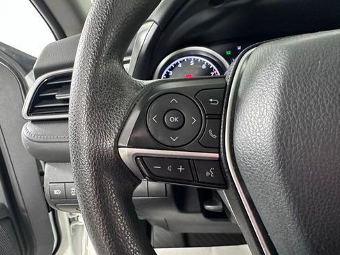 Used 2023 Toyota Camry LE image 21