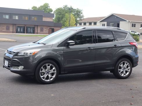 Used 2015 Ford Escape Titanium w/ Equipment Group 301A AWD/4WD image 10