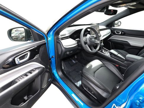 New 2026 Jeep Compass Limited w/ Sun, Sound & Navigation Group image 10