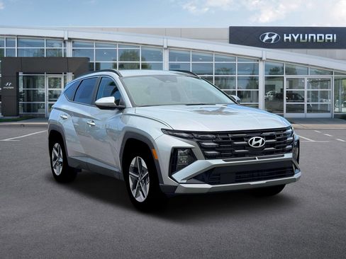New 2026 Hyundai Tucson SEL FWD image 11