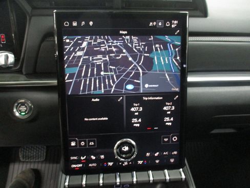New 2026 GMC Terrain Elevation w/ Elevation Premium Package AWD/4WD image 33