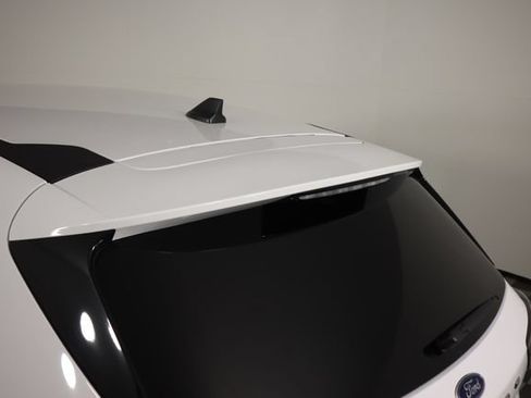 Used 2020 Ford Escape SE AWD/4WD image 25