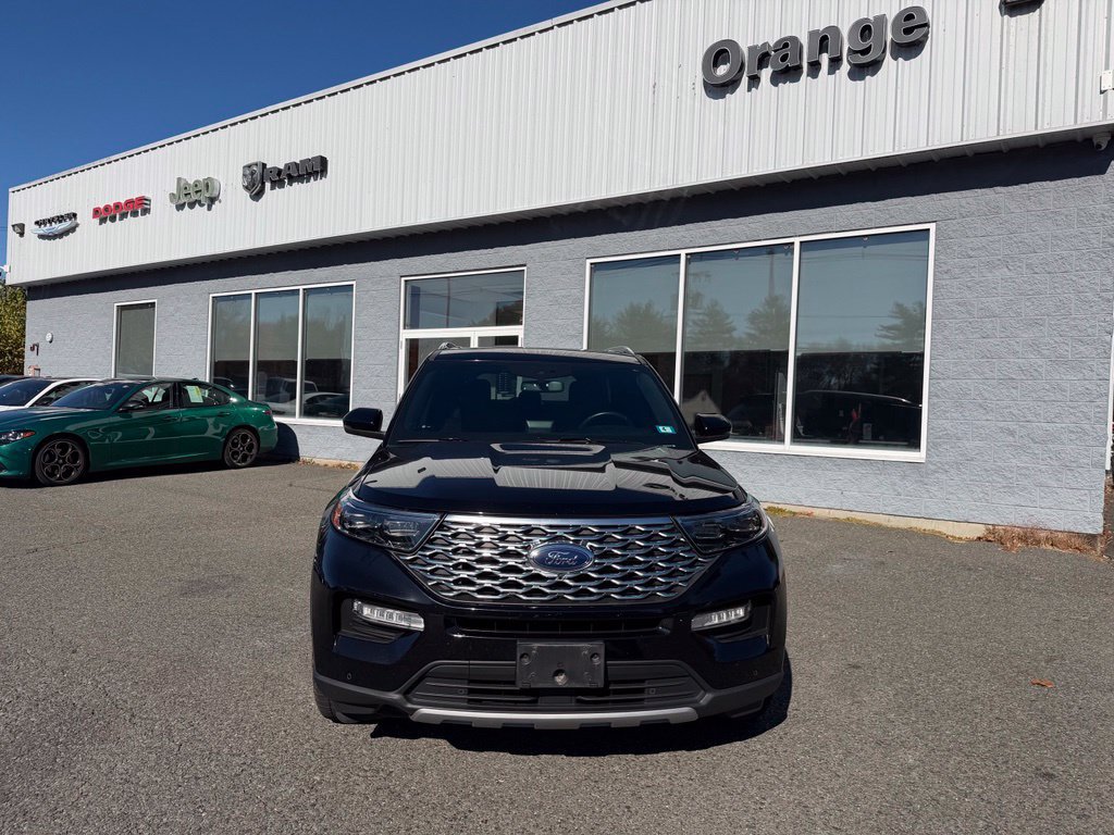 Used 2022 Ford Explorer Platinum w/ Equipment Group 601A AWD/4WD image 8