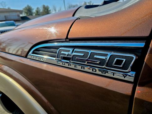Used 2012 Ford F250 Lariat w/ Chrome Pkg image 9