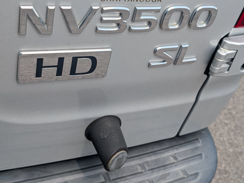 Used 2014 Nissan NV 3500 SL w/ Technology Package RWD image 6