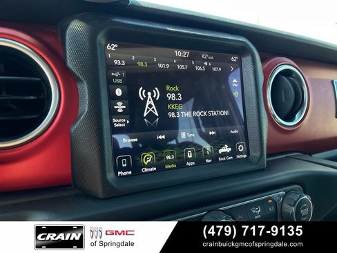 Used 2020 Jeep Gladiator Rubicon AWD/4WD image 16