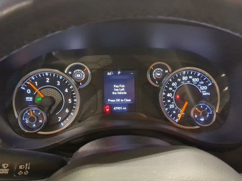 Used 2022 RAM 1500 Big Horn AWD/4WD image 16