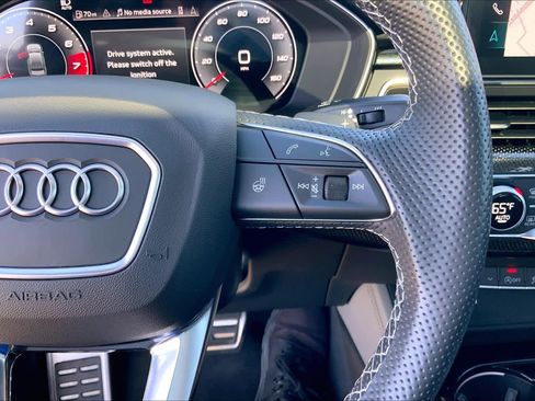 Used 2023 Audi S4 Prestige image 23