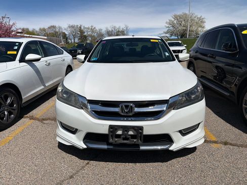 Used 2013 Honda Accord Sport image 5