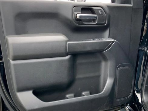 Used 2022 Chevrolet Silverado 1500 Custom image 19