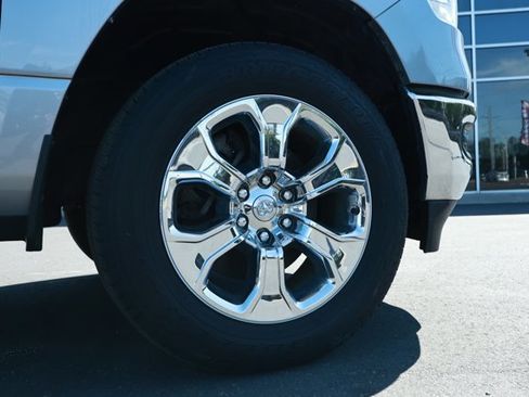 Certified 2022 RAM 1500 Big Horn AWD/4WD image 5