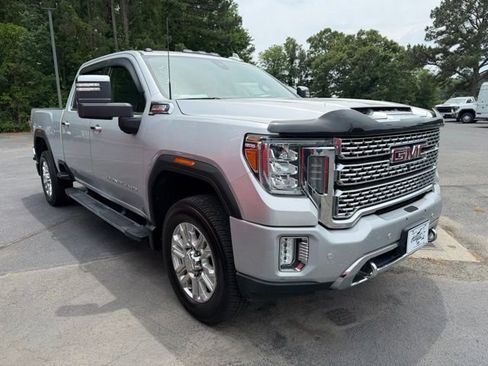 Used 2020 GMC Sierra 2500 Denali w/ Denali Ultimate Package AWD/4WD image 3