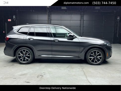 Used 2024 BMW X3 M40i w/ Premium Package image 8