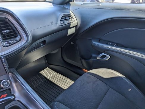 Used 2023 Dodge Challenger R/T w/ Plus Package image 17