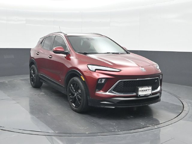 Used 2025 Buick Encore GX Sport Touring FWD image 8