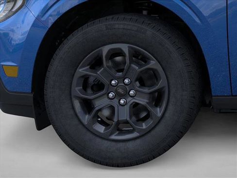 New 2025 Ford Maverick XLT w/ Equipment Group 301A image 20