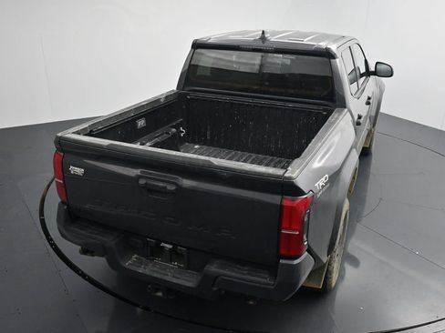 Used 2024 Toyota Tacoma TRD Off-Road AWD/4WD image 22