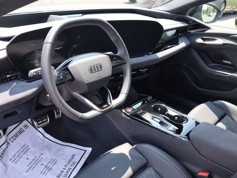 Used 2025 Audi S6 e-tron Premium Plus w/ Premium Plus AWD/4WD image 21