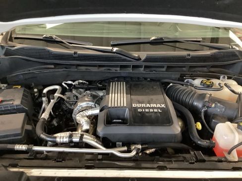 Used 2022 Chevrolet Silverado 1500 LT Trail Boss w/ Protection Package AWD/4WD image 17