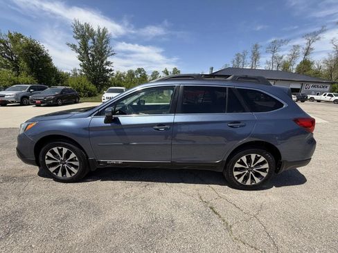 Used 2015 Subaru Outback 2.5i Limited AWD/4WD image 5
